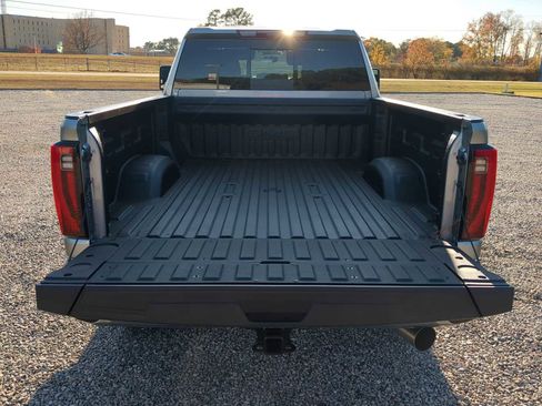 New 2026 GMC Sierra 2500 Denali w/ Denali Reserve Package AWD/4WD image 26