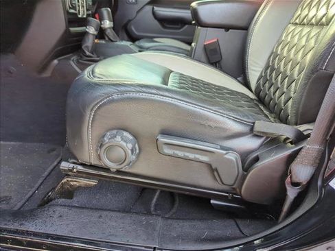 Used 2019 Jeep Wrangler Unlimited Sport S image 10