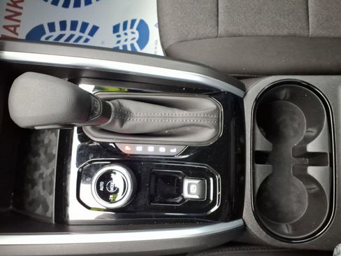 Used 2024 Chevrolet Colorado Trail Boss w/ Advanced Trailering Package image 27