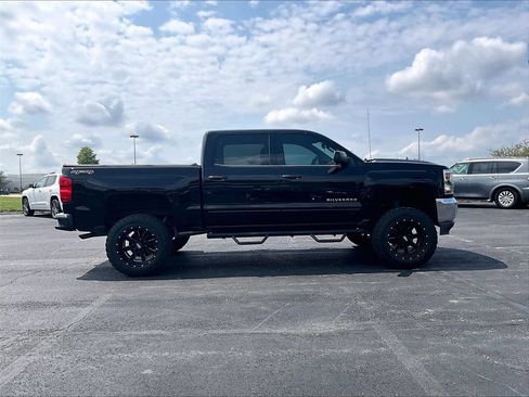 Used 2016 Chevrolet Silverado 1500 LT w/ LPO, Black Pack AWD/4WD image 6