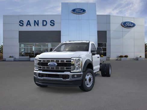 New 2026 Ford F550 4x4 Regular Cab Super Duty image 2