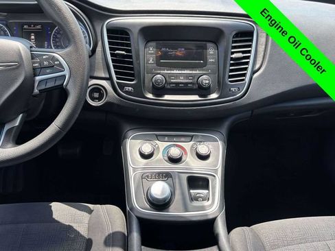 Used 2016 Chrysler 200 LX FWD image 25