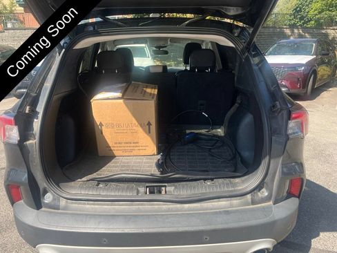 Used 2022 Ford Escape SEL w/ Technology Package FWD image 31