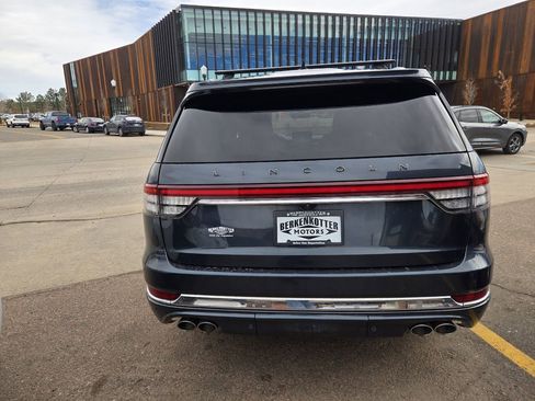 Used 2020 Lincoln Aviator Black Label w/ Class IV Trailer Tow Package AWD/4WD image 9