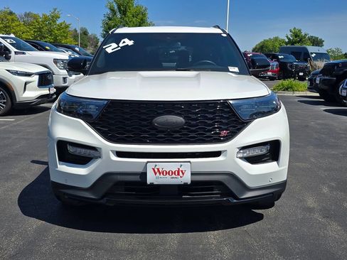 Used 2024 Ford Explorer ST w/ Equipment Group 401A AWD/4WD image 3