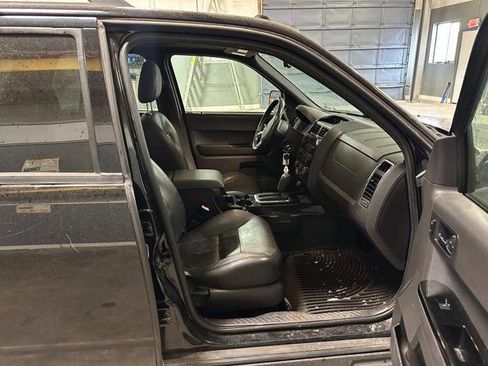 Used 2008 Ford Escape Limited AWD/4WD image 30