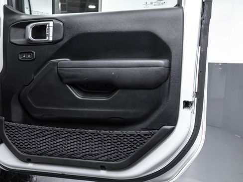 Used 2022 Jeep Wrangler Sport AWD/4WD image 42