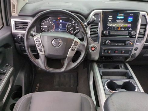 Used 2021 Nissan Titan SV w/ SV Convenience Package image 16