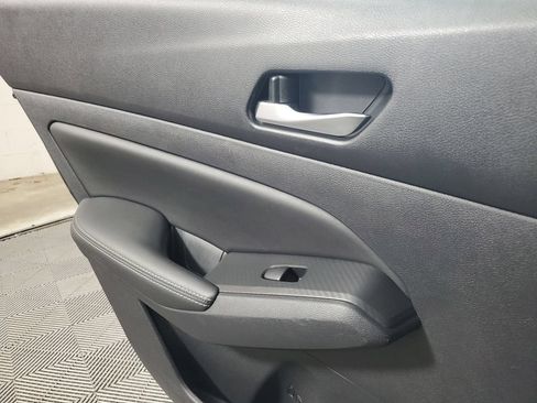 Used 2020 Nissan Altima 2.5 S FWD image 15