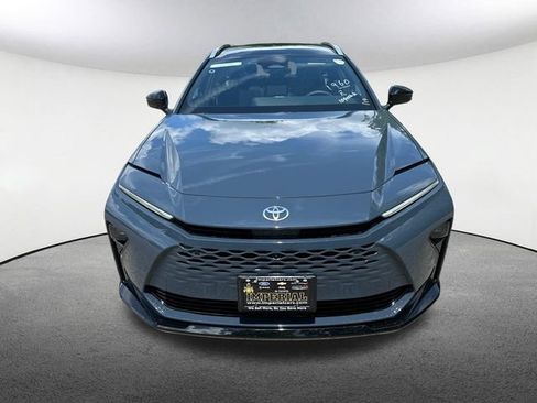New 2026 Toyota Crown Signia AWD/4WD image 4