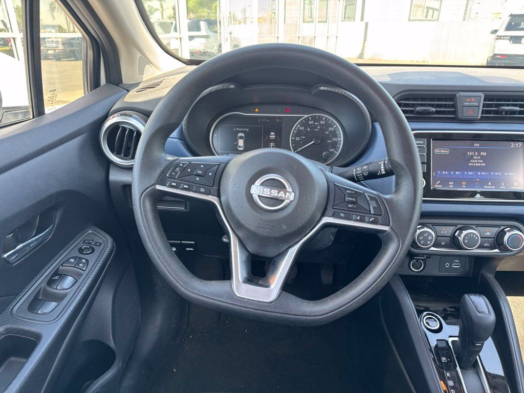 Used 2025 Nissan Versa SV FWD image 13