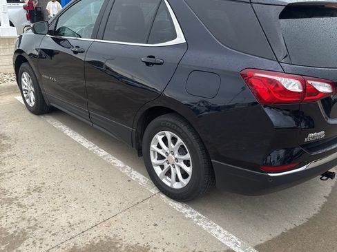 Used 2021 Chevrolet Equinox LT AWD/4WD image 4