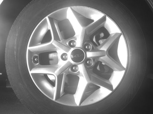 Used 2025 Kia Soul LX w/ LX Technology Package image 15