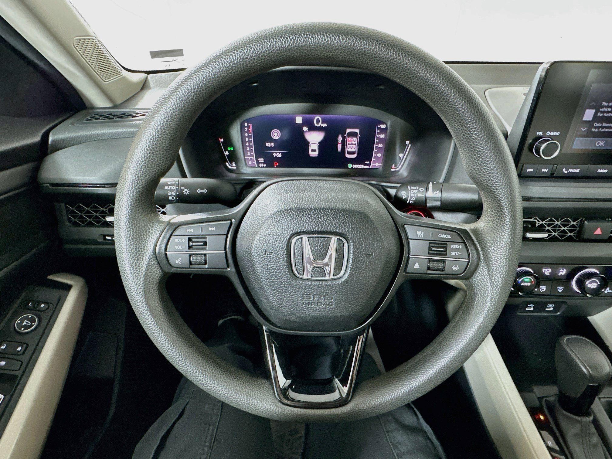 Used 2024 Honda Accord EX image 11