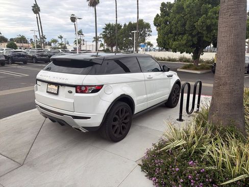 Used 2015 Land Rover Range Rover Evoque Dynamic image 11