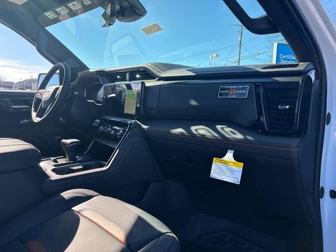 New 2026 GMC Sierra 1500 AT4 w/ AT4 Premium Package image 34