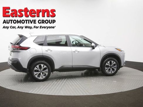 Used 2023 Nissan Rogue SV AWD/4WD image 43