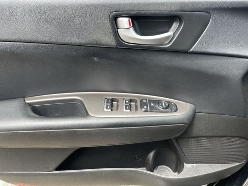 Used 2019 Kia Optima LX FWD image 27