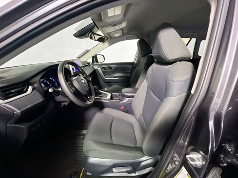 Used 2024 Toyota RAV4 LE image 14