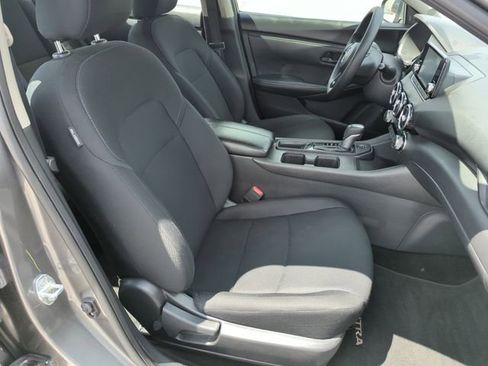 Used 2024 Nissan Sentra S FWD image 34
