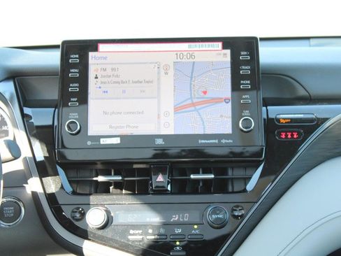 New 2024 Toyota Camry XLE image 11