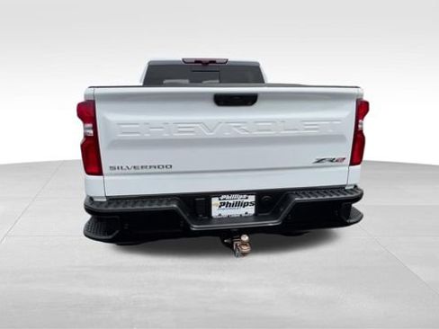 Used 2025 Chevrolet Silverado 1500 ZR2 w/ Technology Package AWD/4WD image 5