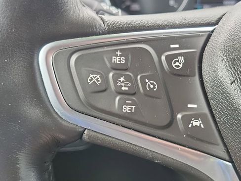 Used 2018 Chevrolet Equinox Premier AWD/4WD image 11