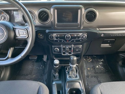 Used 2023 Jeep Wrangler Unlimited Sport AWD/4WD image 11