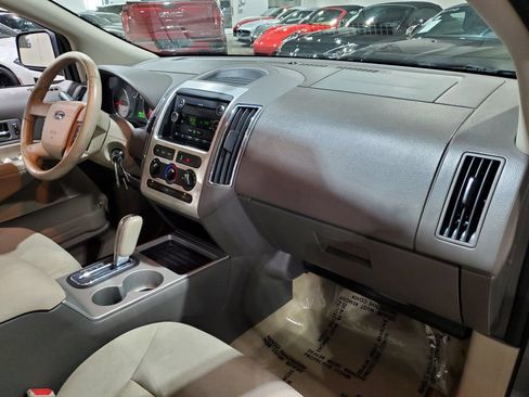 Used 2010 Ford Edge SEL FWD image 14