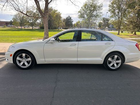 Used 2013 Mercedes-Benz S 550 4MATIC image 2