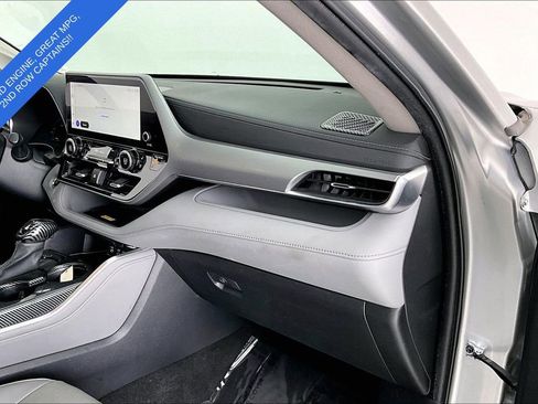 Used 2023 Toyota Highlander Platinum FWD image 19