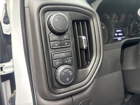 Used 2024 Chevrolet Silverado 1500 Custom Trail Boss AWD/4WD image 57