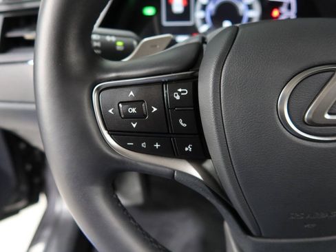 Used 2025 Lexus ES 300h F Sport w/ Accessory Package (Z2) FWD image 34
