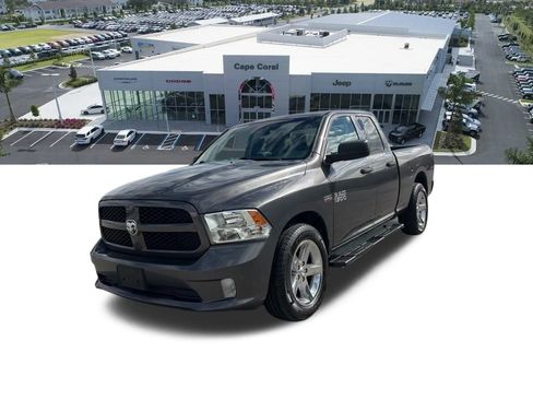 Used 2017 RAM 1500 Express image 2