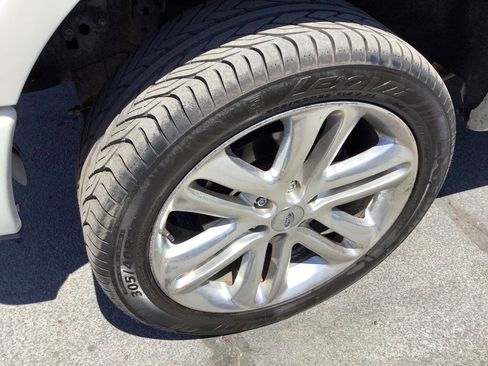 Used 2013 Ford F150 Limited AWD/4WD image 23