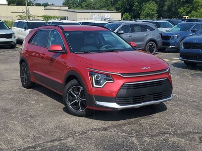 Used 2023 Kia Niro EX