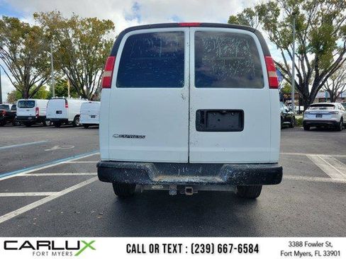 Used 2006 Chevrolet Express 2500 Extended w/ Power and Light Package RWD image 5