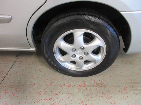 Used 2000 MAZDA MPV LX image 21