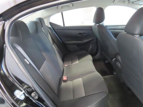 Used 2025 Nissan Sentra SV w/ All-Weather Package FWD image 33