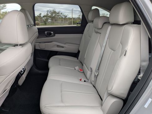 New 2026 Kia Sorento S FWD image 16