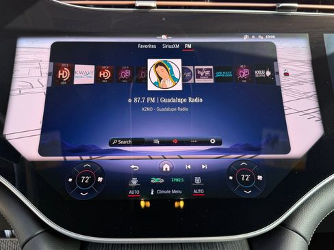 Used 2023 Mercedes-Benz EQS 580 4MATIC SUV image 36