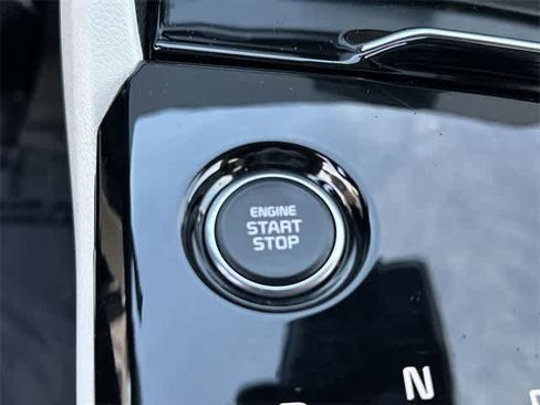 Used 2023 Kia Sportage EX image 10