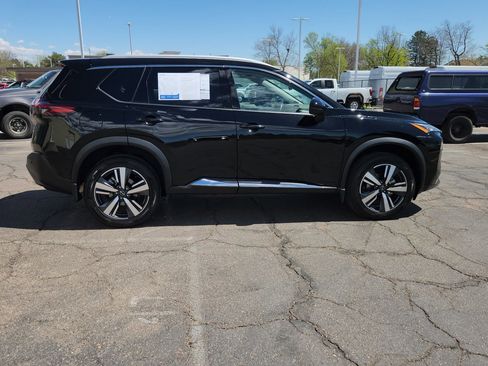 Used 2023 Nissan Rogue SL w/ SL Premium Package AWD/4WD image 17
