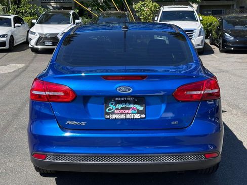 Used 2018 Ford Focus SE FWD image 9