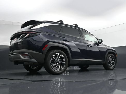 Used 2026 Hyundai Tucson Limited AWD/4WD image 34