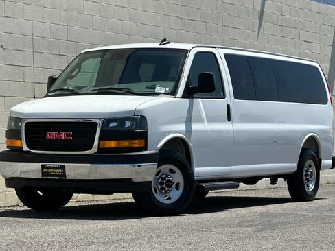 Certified 2025 GMC Savana 3500 LT w/ LT Preferred Equipment Group RWD image 8