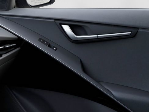 New 2026 Kia Niro EX FWD image 25