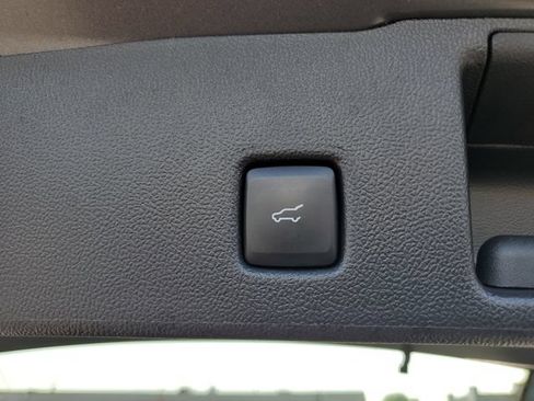 Used 2023 Ford Escape ST-Line w/ Tech Pack #1 AWD/4WD image 31