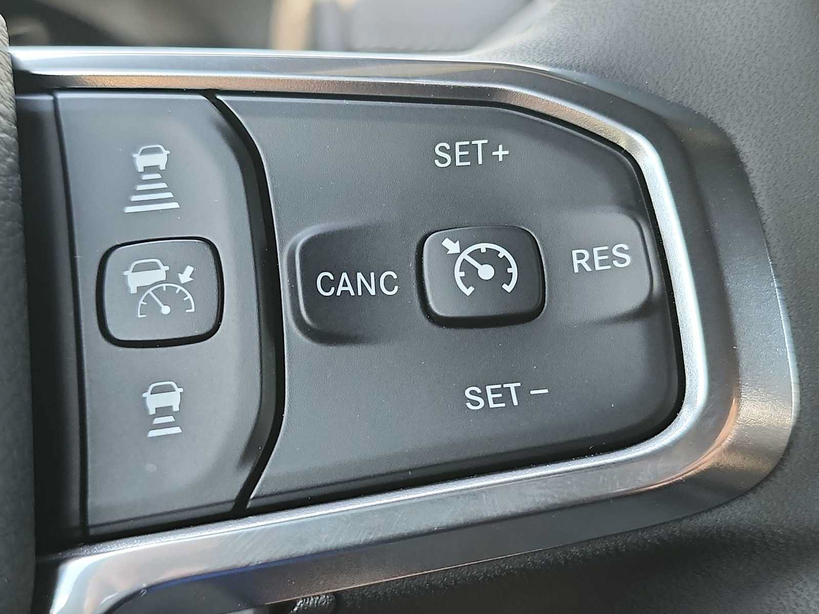 New 2026 RAM 2500 Laramie w/ Night Edition AWD/4WD image 28