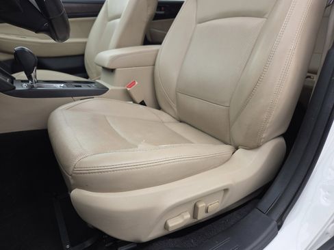 Used 2019 Subaru Outback 3.6R Limited w/ Popular Package #2 image 26